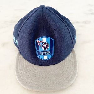 New Era Tennessee Titans 9Fifty SnapBack Hat / Cap